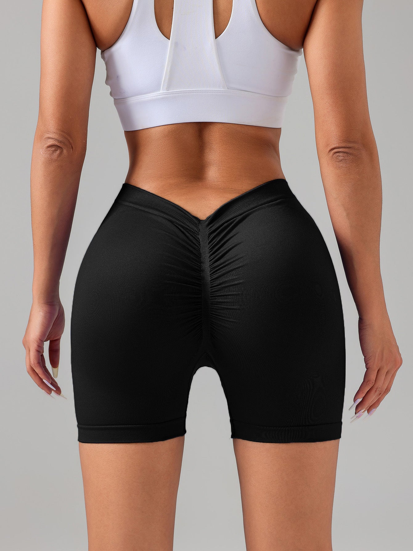 Beyondfit 2 Workout Shorts Sculpting V-Back - Butt Lifting